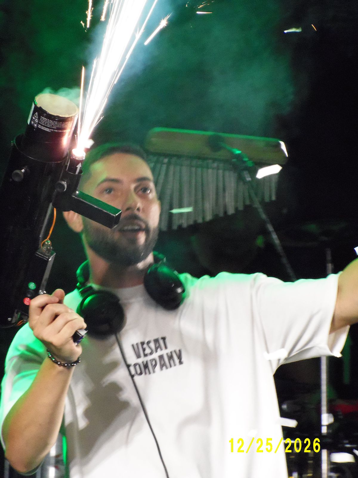 Lippe DJ tocando