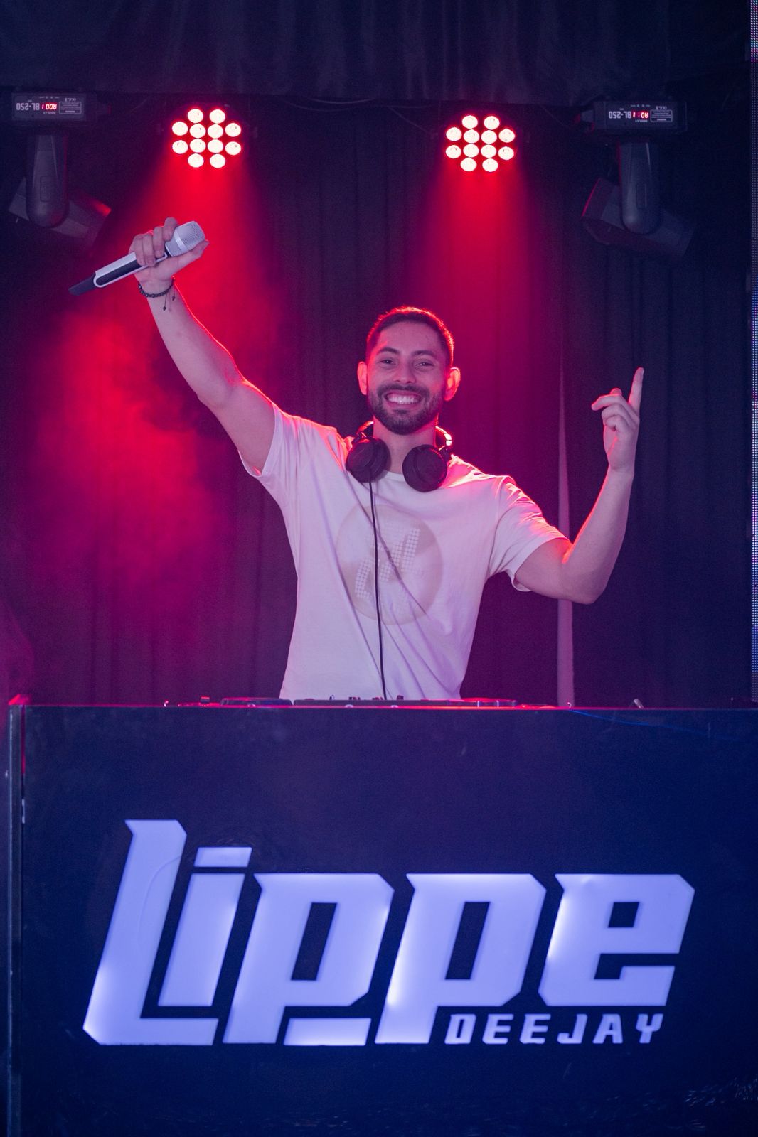 Lippe DJ close